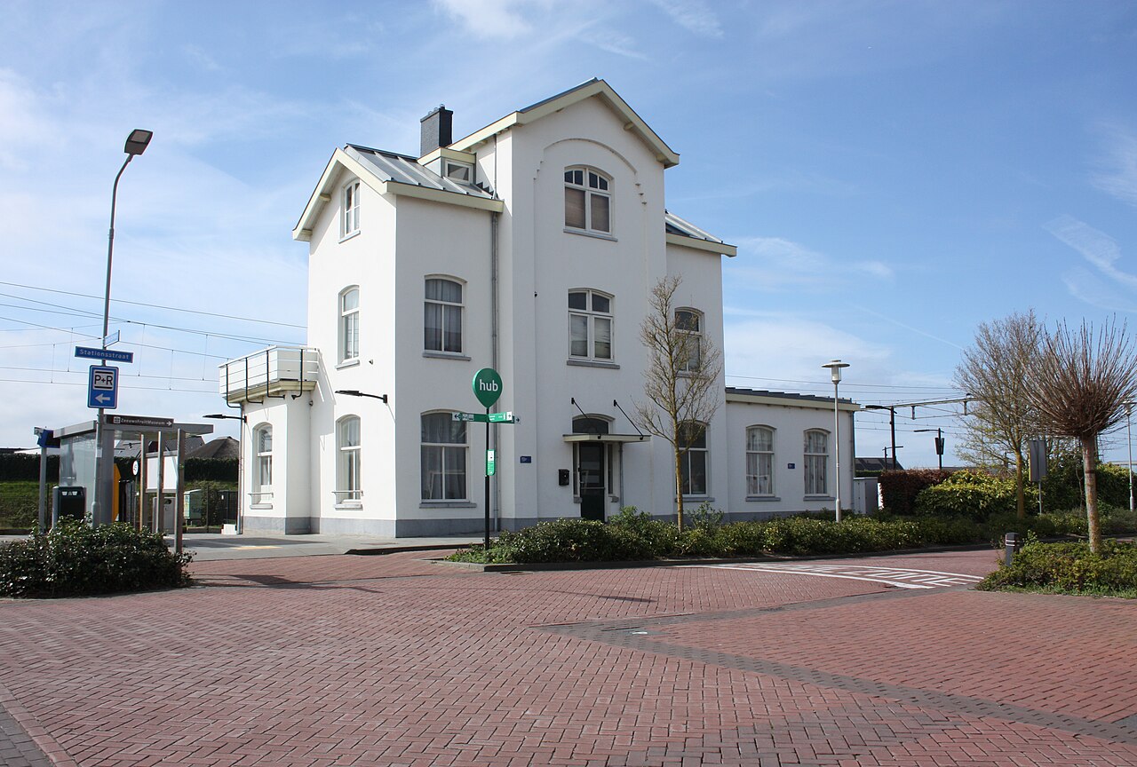 Station Kapelle-Biezelinge