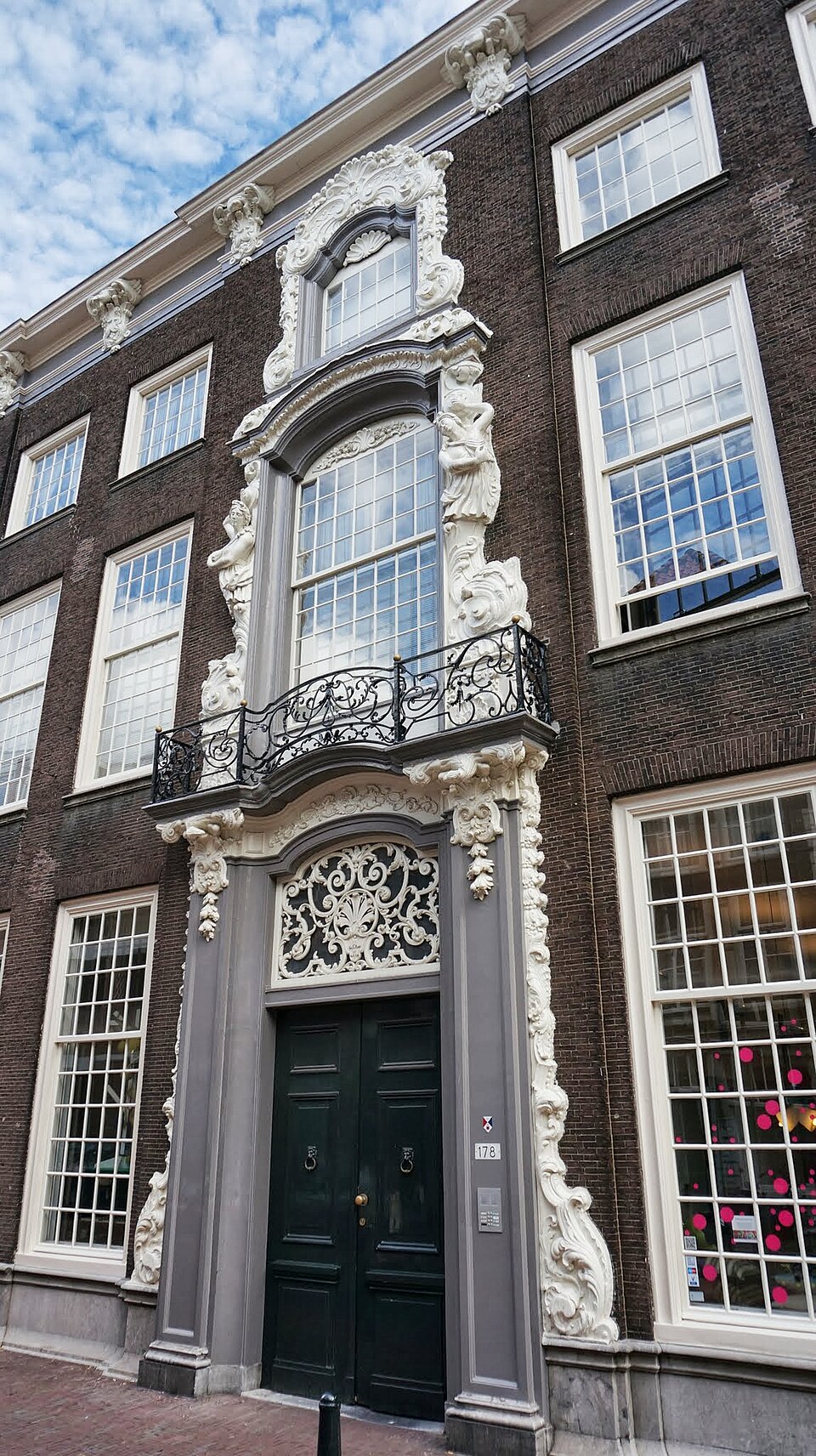 DOOR Dordrecht