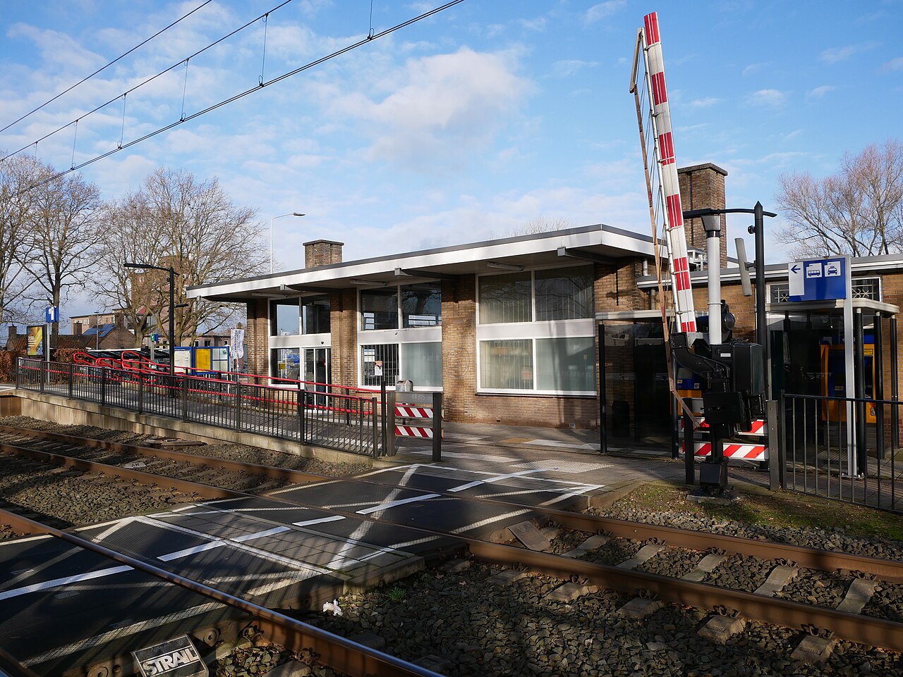 Station Veenendaal-De Klomp