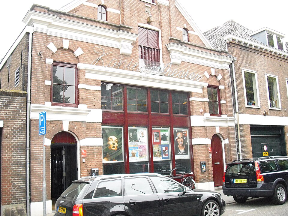 Podium de Azijnfabriek
