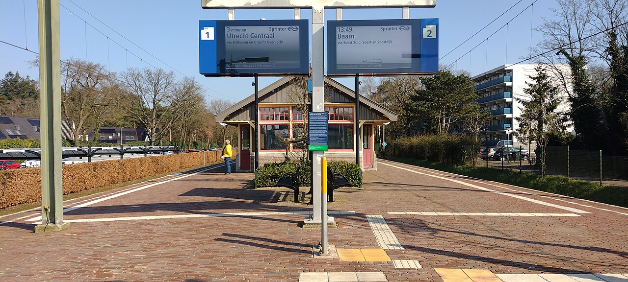 Station Den Dolder