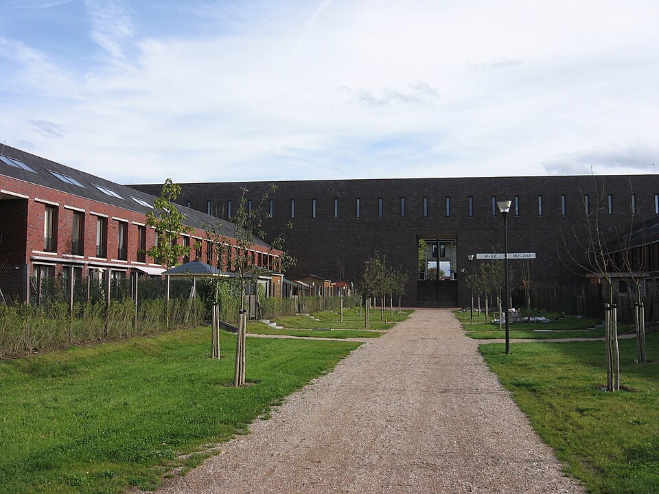 Hof 1
