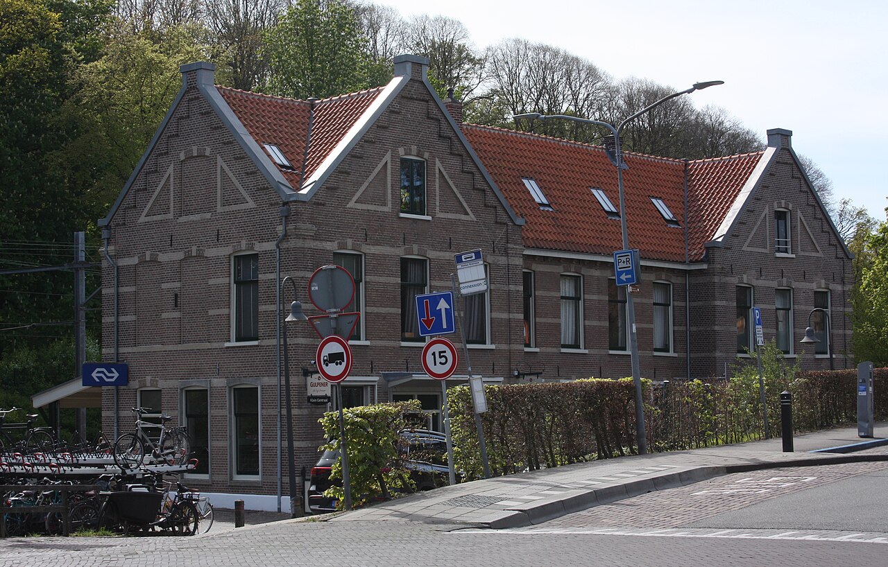 Station Overveen