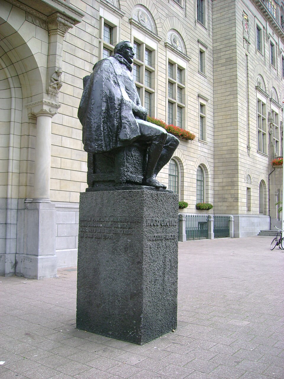 Hugo Grotius